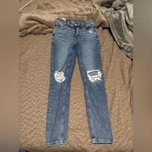 American Eagle Outfitters Blue Ripped mom Jeans size 000short